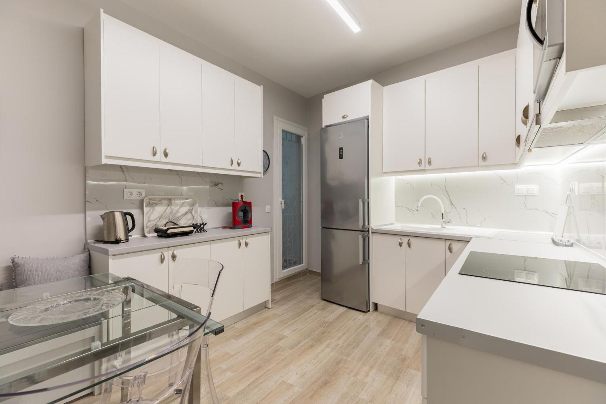 Apartment Etoile By Halu!, Chic In The Center