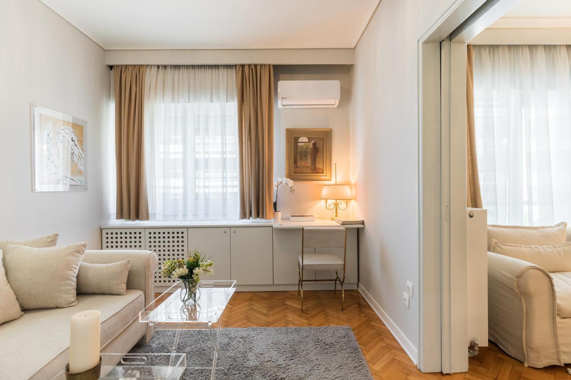 Apartment Etoile By Halu!, Chic In The Center